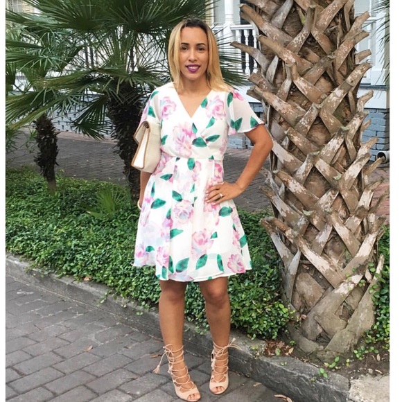 Meet your Posher, Kay - Picture 4 of 6